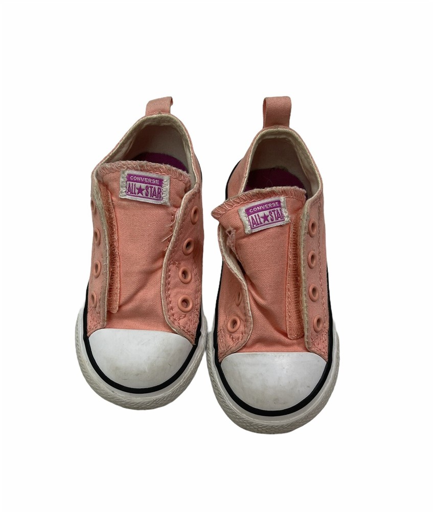 Converse All star Chuck Taylor Infant Girls Size 7 Pink Sneakers