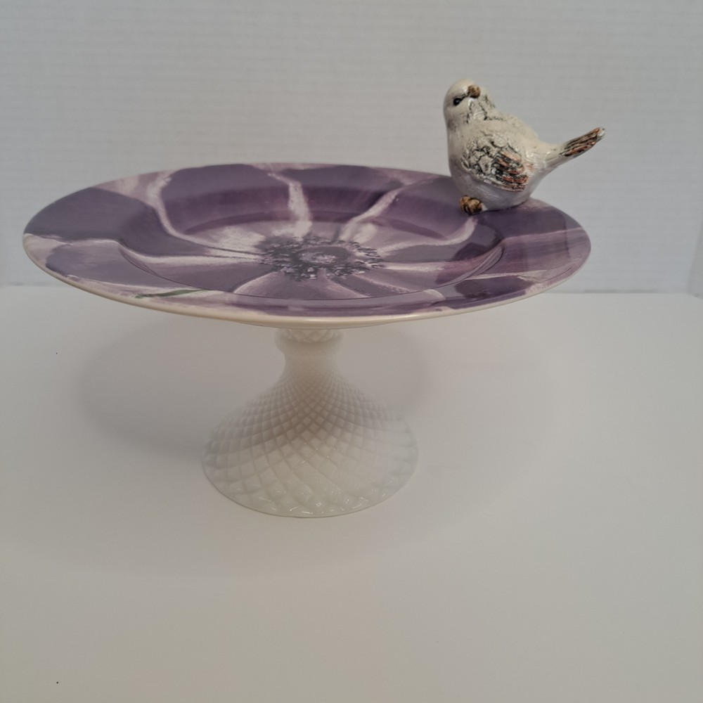 Vintage Milk Glass Pedestal Bird Bath Plate 8 Inch Diameter 4.25 Inch Height