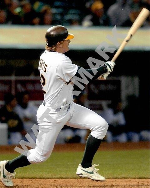 ERIC BYRNES Oakland A's 8 x 10 Photo Poster Baseball