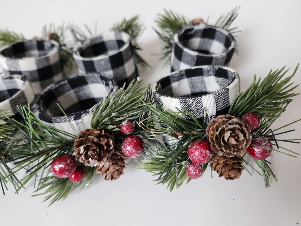 20% OFF SALE.Christmas Napkin Rings Winter Country Farmhouse Snow Pine Cones-image