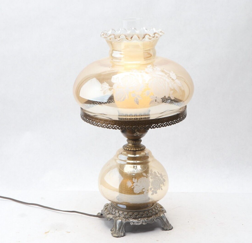 Victorian Double Globe Hurricane Rose Parlor Lamp in Amber 20 Inch Gone With the Wind Style-image