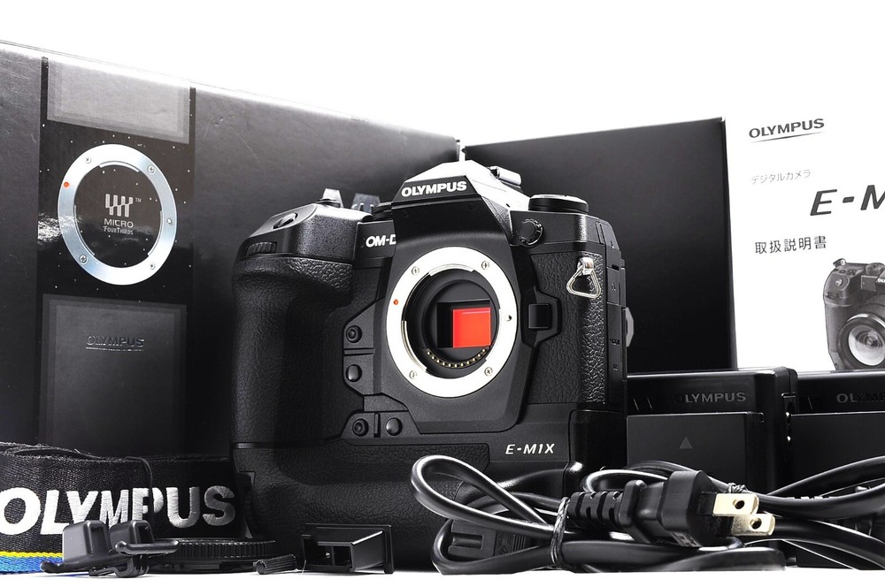 Olympus OM-D E-M1X EM1X 20.4MP Camera OriginalBox -Mint -Shutter count 7,712-