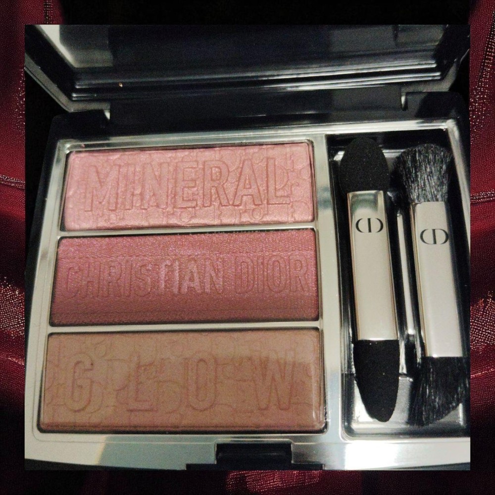 Dior Tri O Blique Mineral Rose Eyeshadow Palette 3.3g