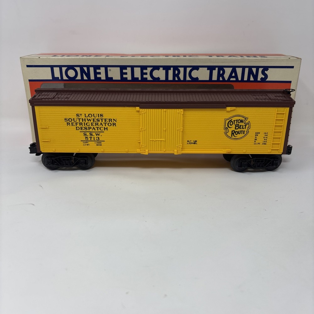 Lionel 6-5713 O Gauge Southwestern Cotton Belt Reefer car W/ Original Box