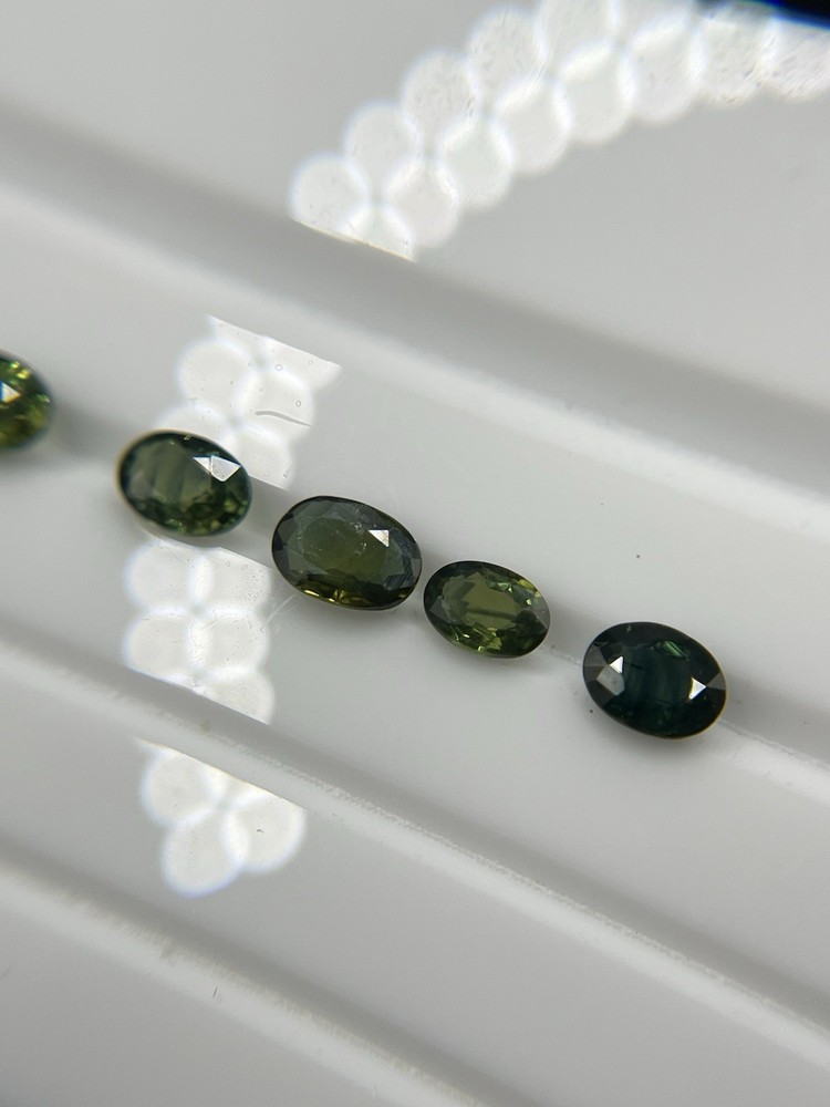 2.55 Ct Natural Teal & Green Sapphire Parcel 5 Pieces Mixed Oval Loose Gemstones