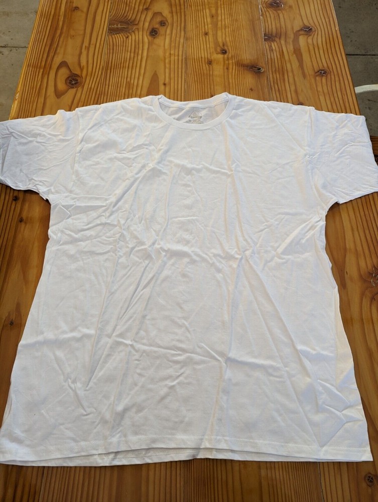 Fruit of the Loom Incredilooms White XL T-Shirt Soft Comfortable Fit