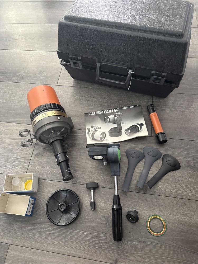 Celestron C90 1000mm F/11  Telescope With Hard Case