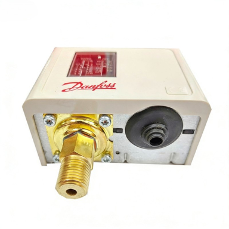 In Box DANFOSS KPI35 Pressure Controller 060-121966 New