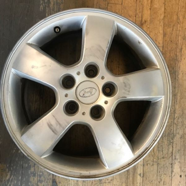Wheel 16x6-1/2 Alloy 5 Spoke Without Fits 05-09 TUCSON 528382