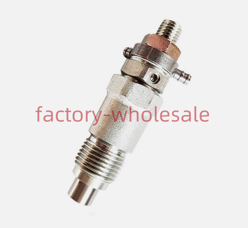 Fuel Injector 15271-53020 15261-53020 For Kubota D750 D850 D950 D1302 D1402