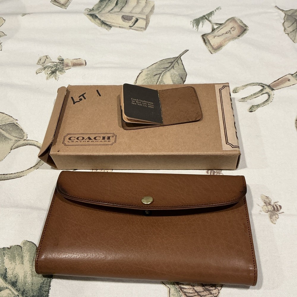 Vintage Coach Water Buffalo Envelope Wallet With Box