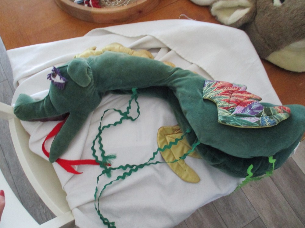 jumbo vintage seahorse green mardi gras puppet as is 30