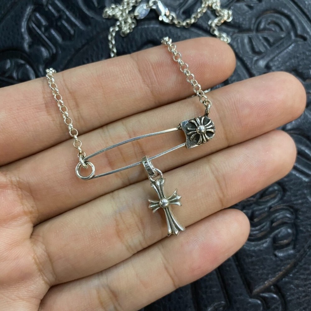 Chrome hearts sterling silver pin lock bone chain + small cross