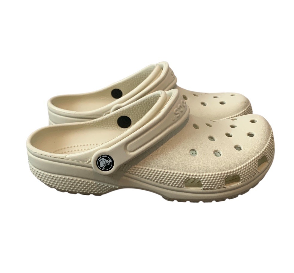Crocs Cream Beige Clogs Size 8 Logo Comfort Work Outdoors Casual Gardening