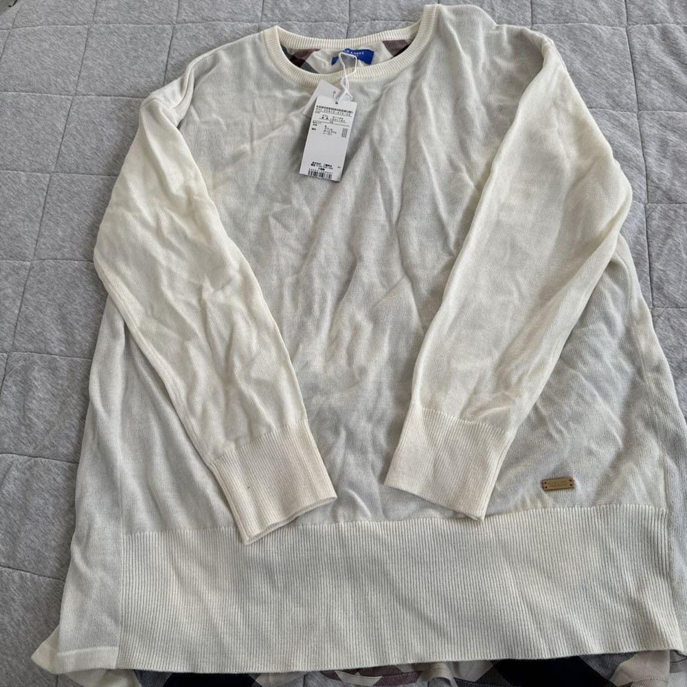 Burberry Knit Plaid Crew Neck Sweater, White, Size 38, All Season, Used