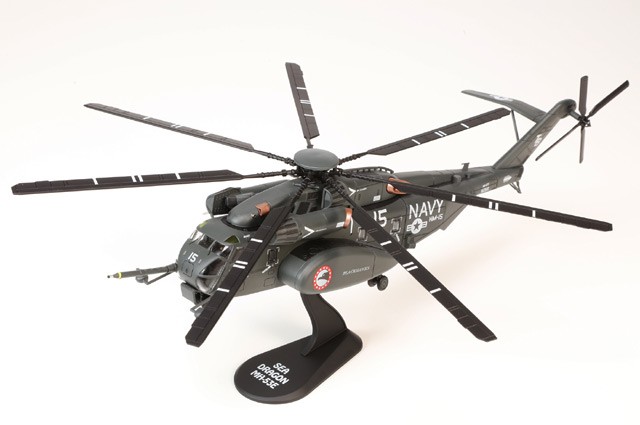 1/72 MH-53E Sea Dragon Helicopter USN HM-15 Blackhawks Model Kit
