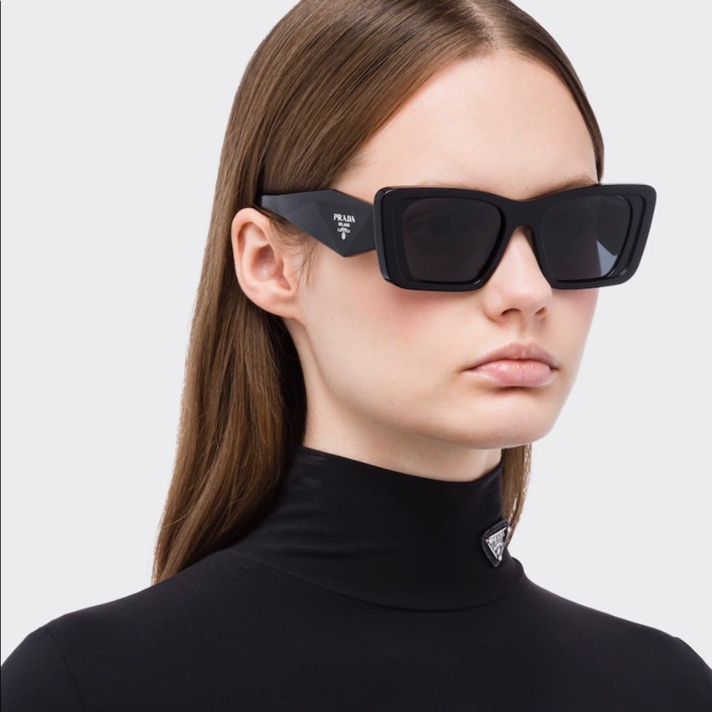 Brand New Prada PR08YSF 1AB5S0 Black Unisex Sunglasses Stylish UV Protection