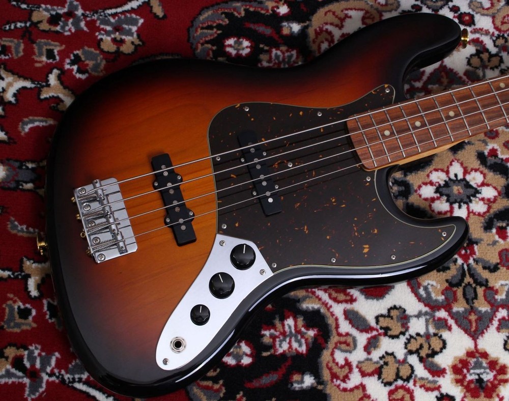 EDWARDS E-JB-105ALR Electric Bass Guitar Used Free shipping from Japan 0302139