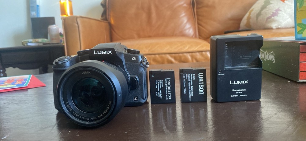 Panasonic LUMIX G85 w/ 12-60mm Lens