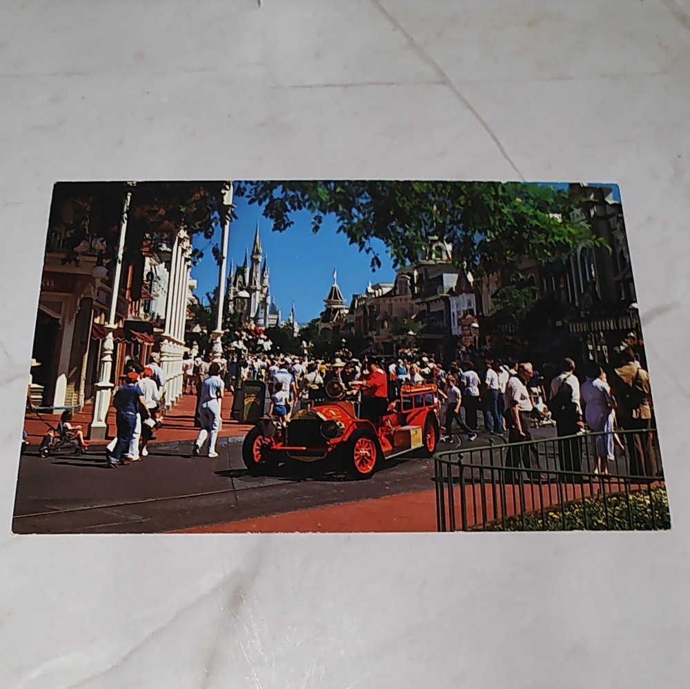 Vintage Walt Disney World Main Street Memories Postcard