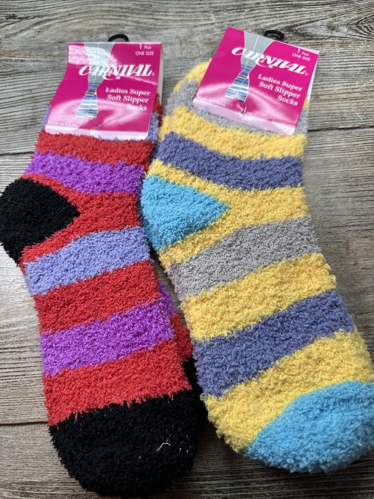 Stocking Stuffer Super Soft Slipper Fuzzy Socks Fun Prints Warm one size NWT