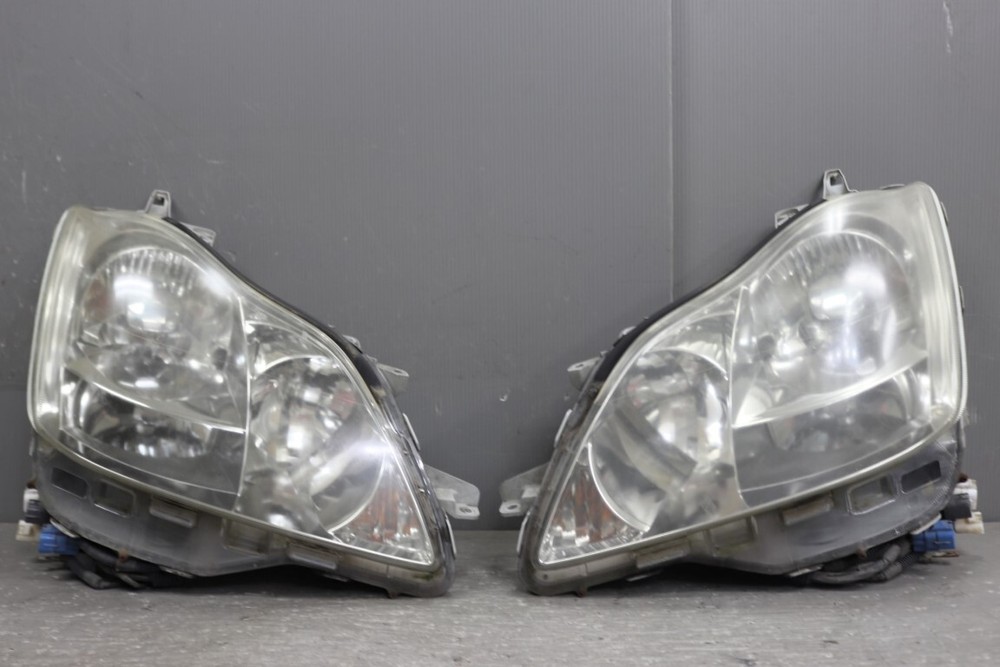 Toyota Crown Royal Saloon GRS182 HID Ballast Set OEM Stanley Used