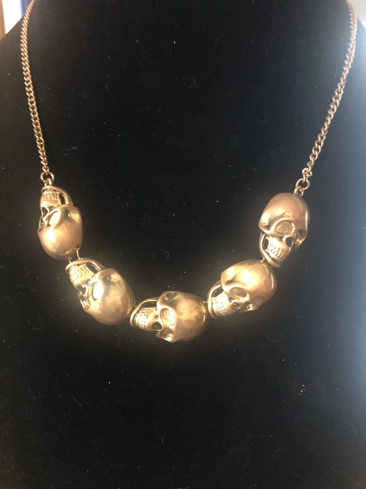 trollsvintage skull gold tone necklace