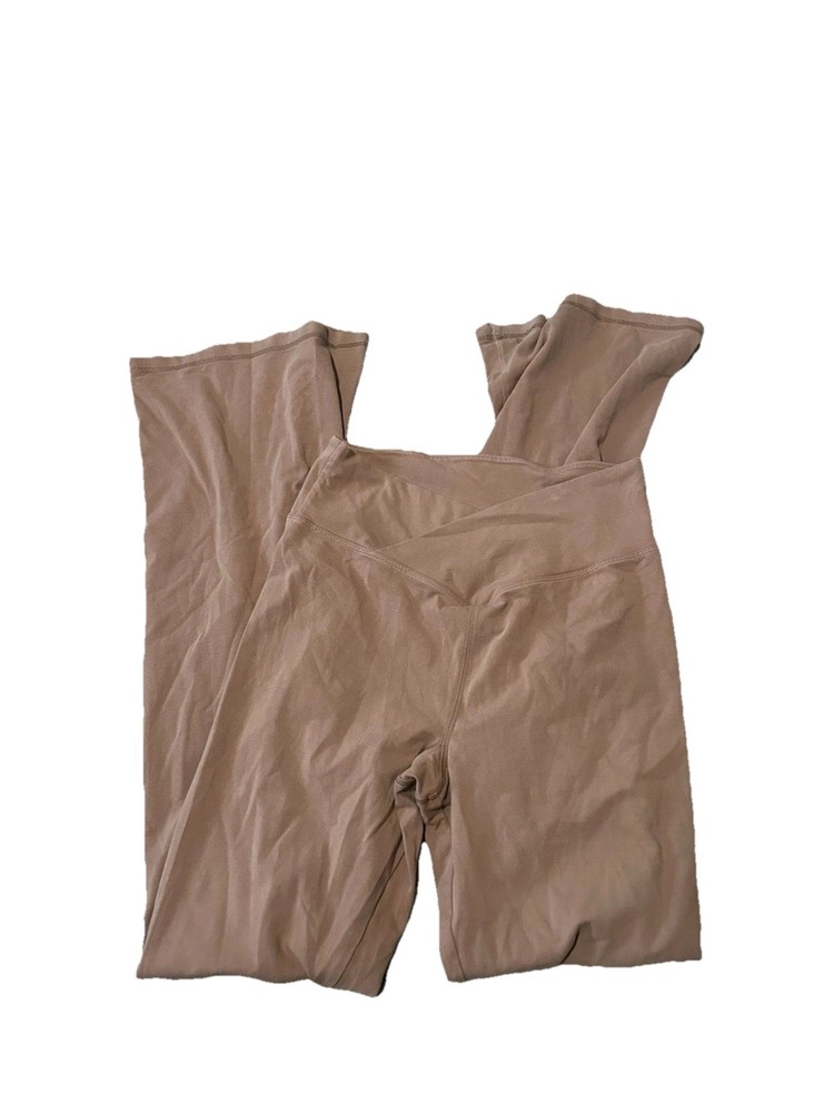 ￼ Victoria’s Secret/ Pink flared Leggings, Light Brown size small
