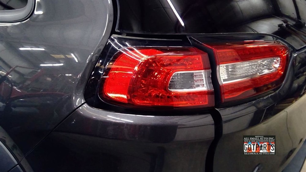 Driver Tail Light Quarter Panel Mounted LED Fits 14-18 CHEROKEE 197545