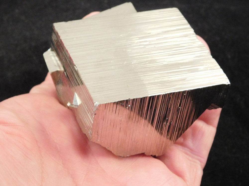 Big! PYRITE Crystal CUBE TWIN Nice and 100% Natural From Peru 452gr