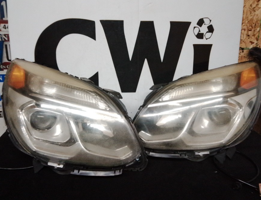 2016 2017 CHEVY EQUINOX PROJECTOR LH&RH OEM HEADLIGHT GENUINE HALOGEN