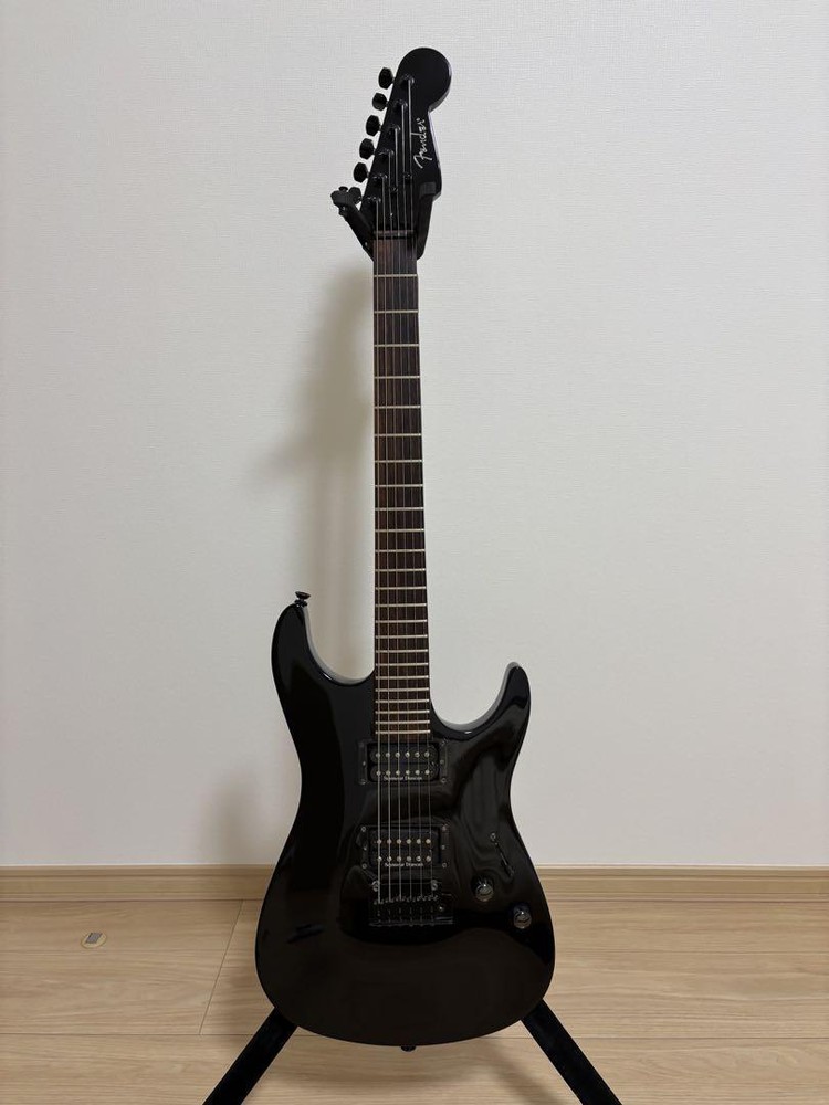 Fender Showmaster Black Out Hh