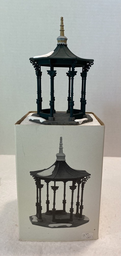 Dept 56 Heritage Village Gazebo 5513-1 with Box EUC