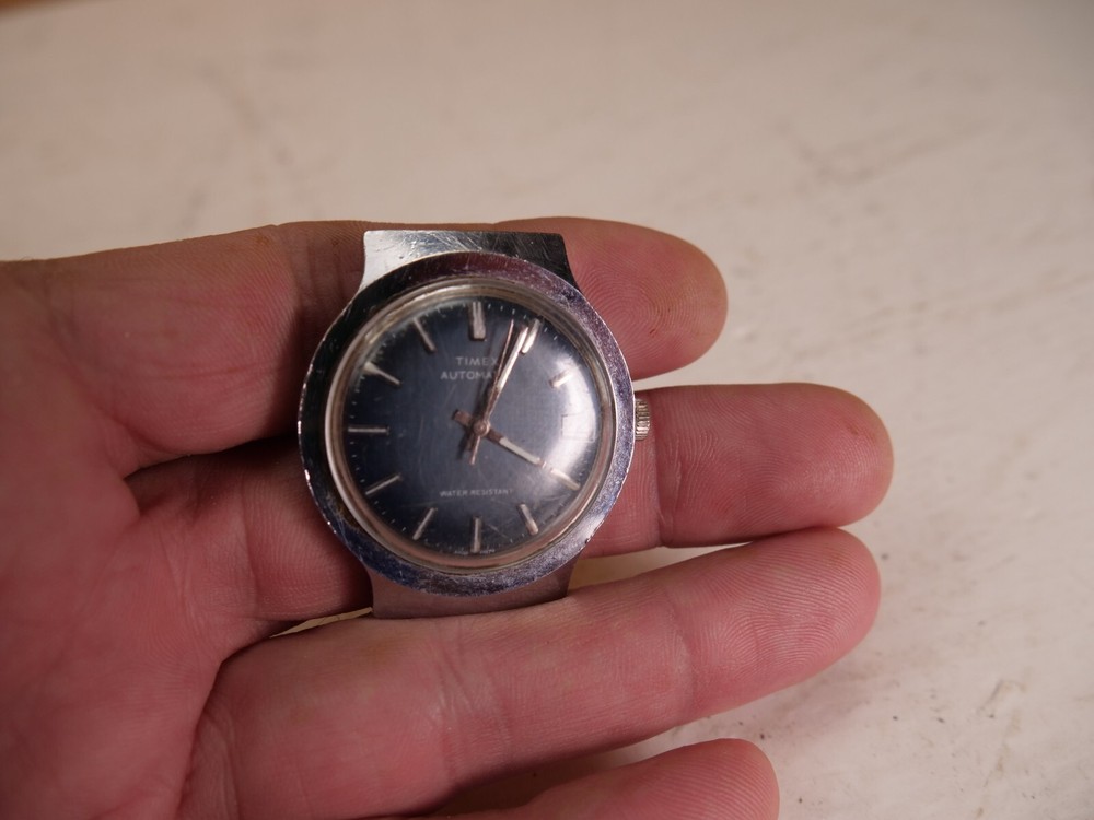 Vintage Timex Automatic Day/Date Water Resistant Watch TESTED