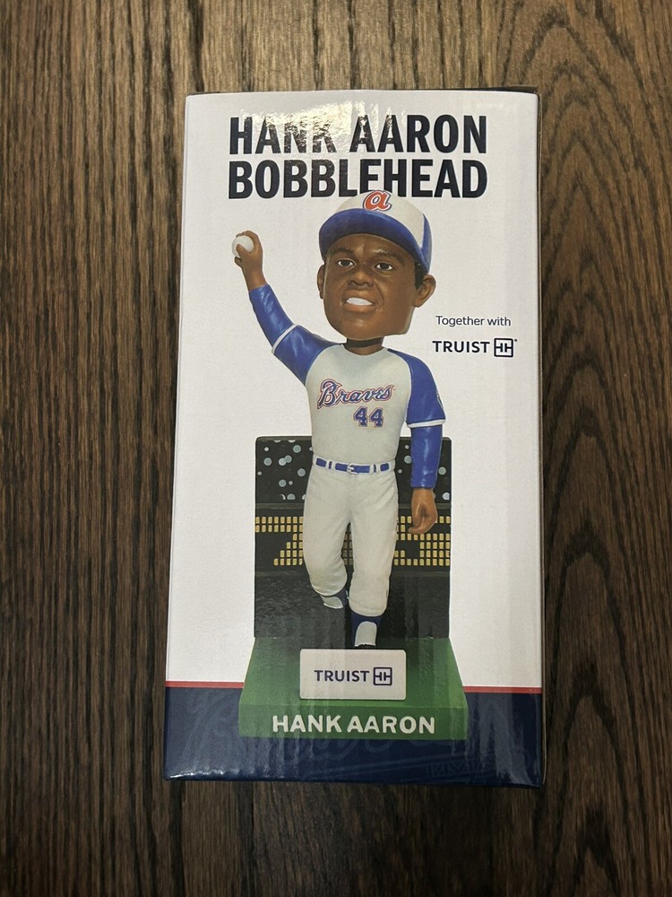 New Atlanta Braves Hank Aaron '74 Home Run Record Bobblehead 715 SGA 2024