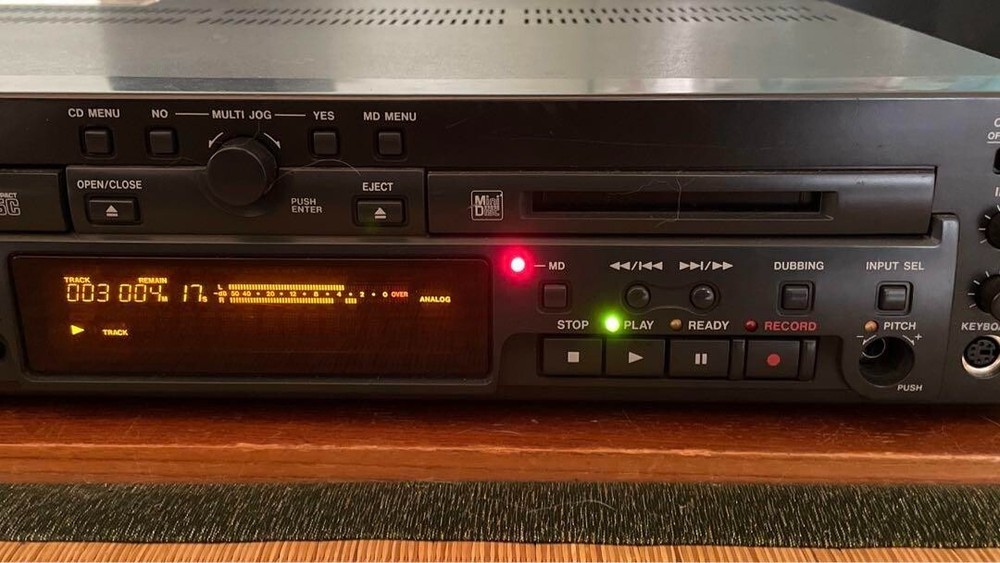 TASCAM MD-CD1 CD MD Player Recorder Working 2006 Model w/ Remote Used From Japan