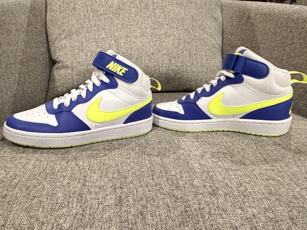 Nike Little Kids Court Borough Mid 2 3.5Y