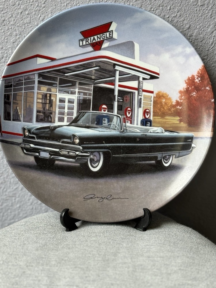 Vintage Triangle Gas Danbury Mint Classic Car Plate by Dave Barnhouse