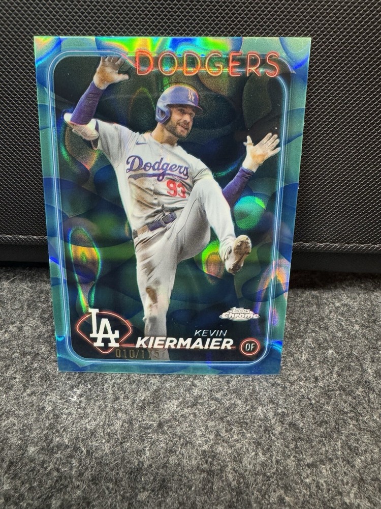 2024 Topps Chrome Update Kevin Kiermaier Aqua Lava Lamp Refractor 010/175