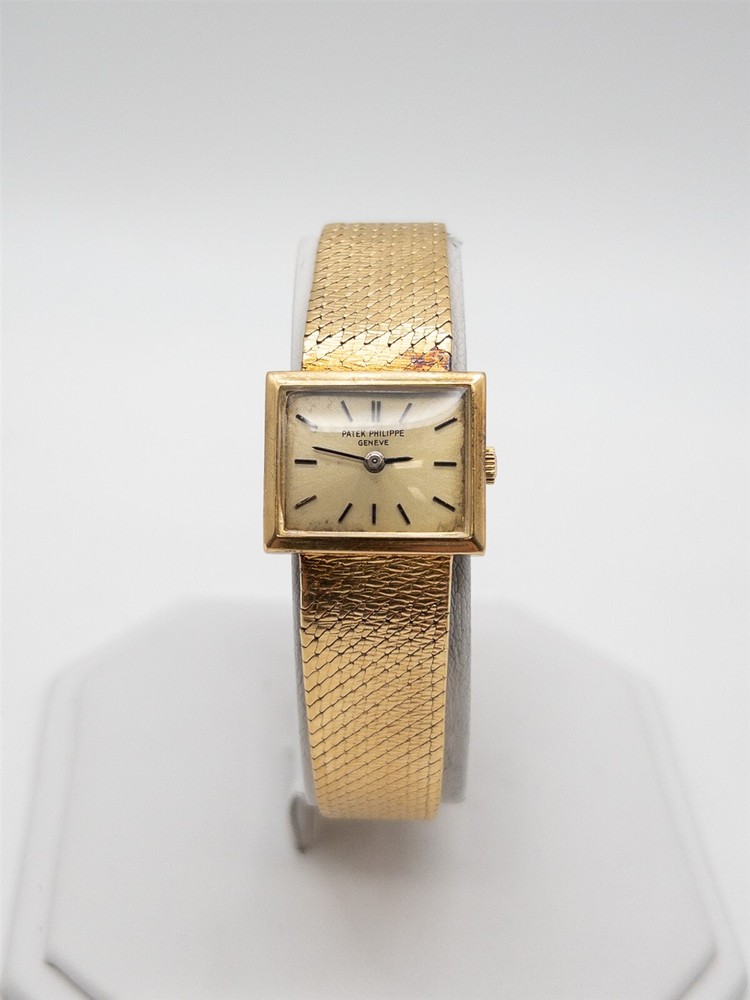 Vintage 1940s Patek Philippe 18k Gold Ladies Watch 49g Serviced 20K Value