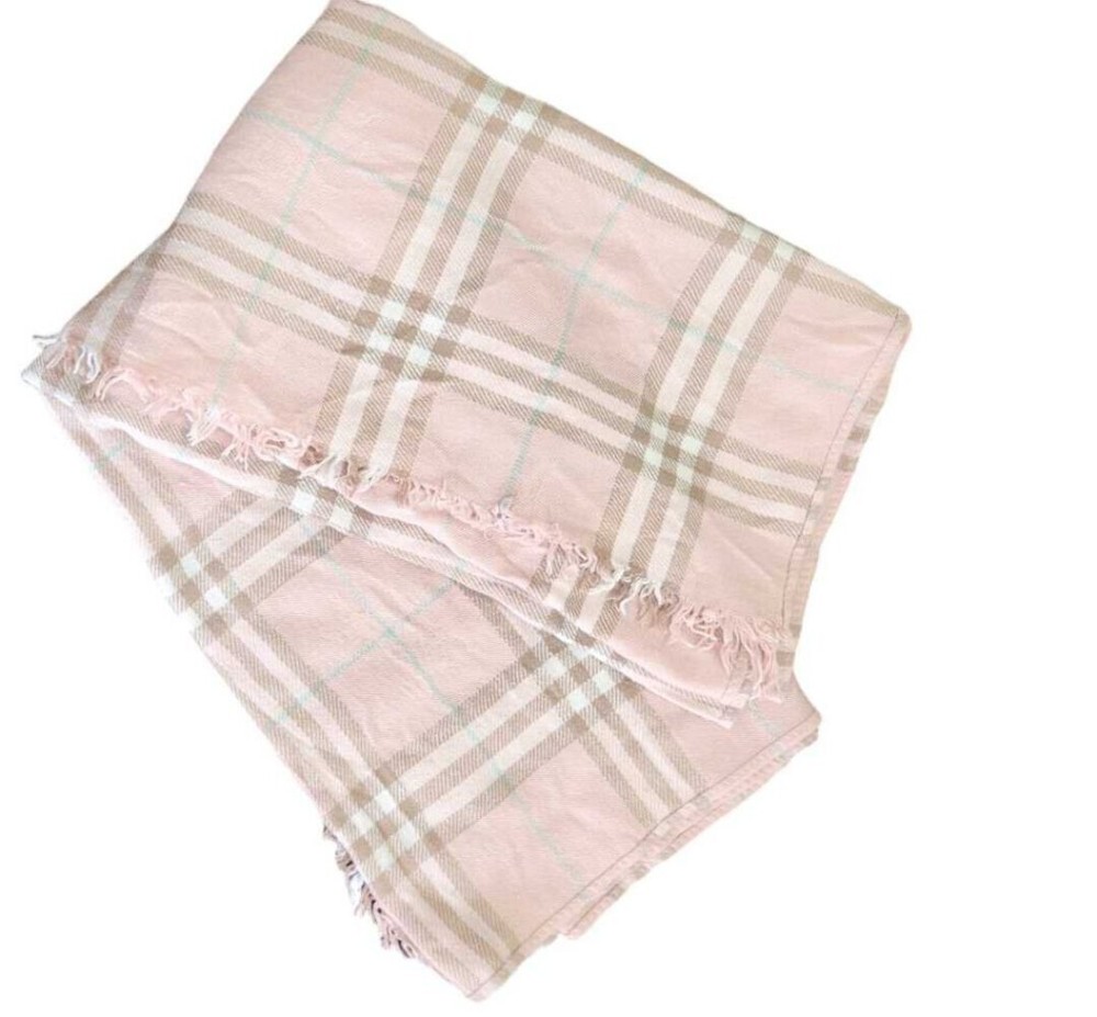 BURBERRY WOOL SCARF 65x28