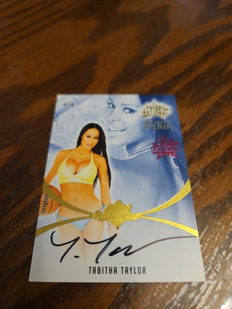 Benchwarmer 2013 Tabitha Taylor National Autograph Pink Foil #4/4 40th Playboy