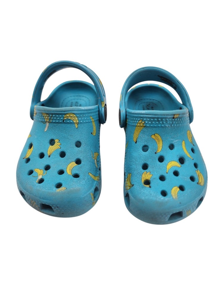 Croc blue kids shoes bananas size 7 sandals clogs water