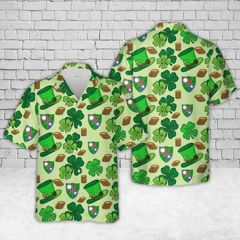 St Patricks Day Hawaiian Shirt Shamrock Lucky Green Party Men's Gift
