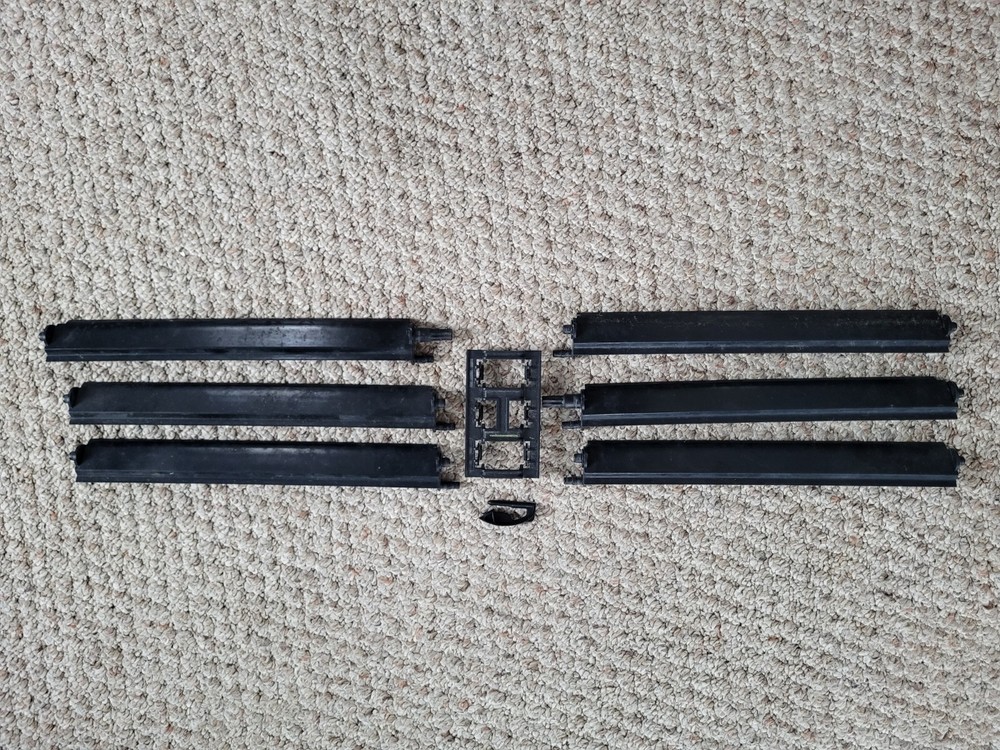 OEM Front Active Shutters  68412008AC For Jeep Cherokee 2019 2020 2021