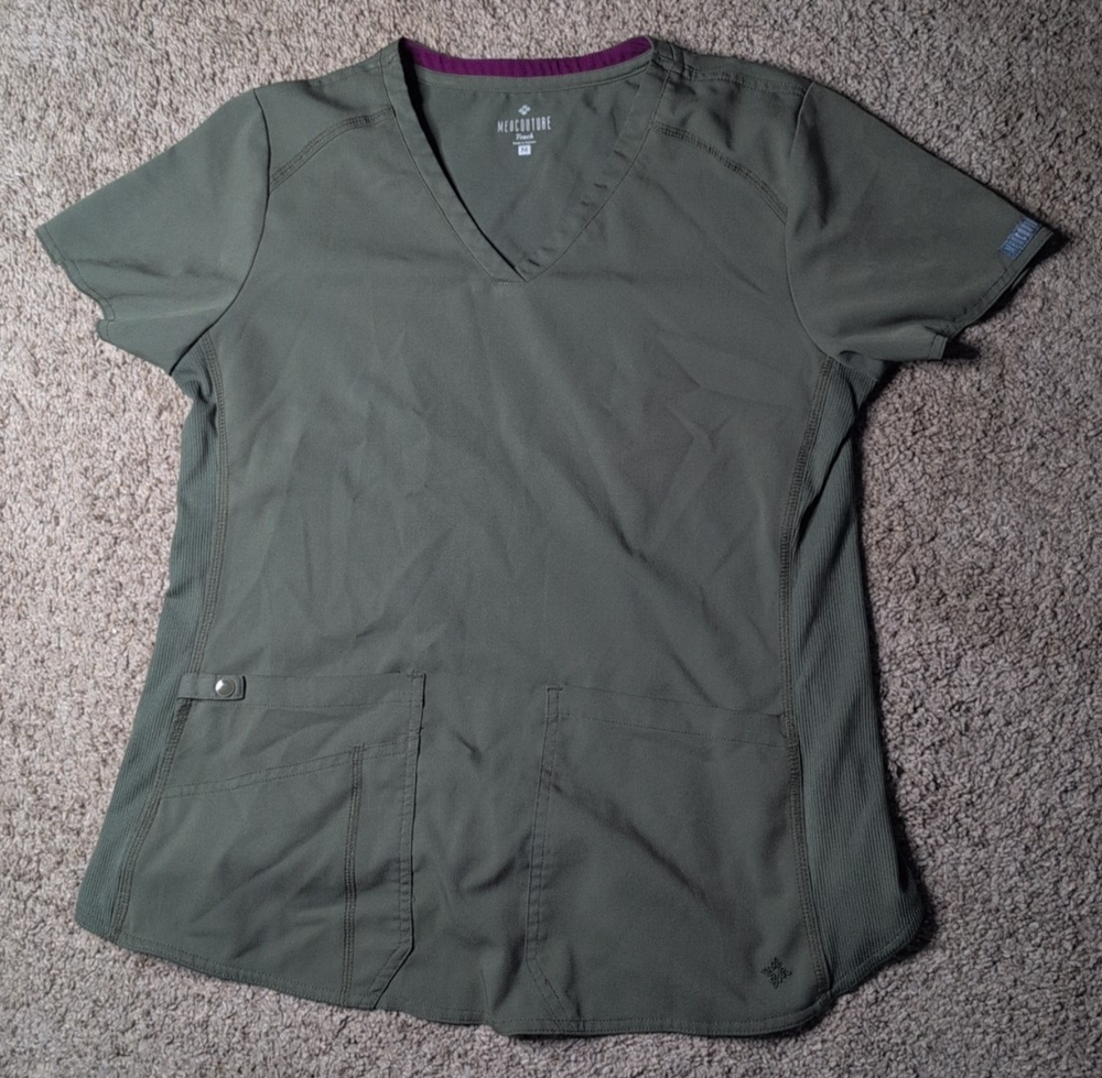 Med Couture Touch Women's Scrub Top Size M Medium Stretch V-Neck Medical Nursing