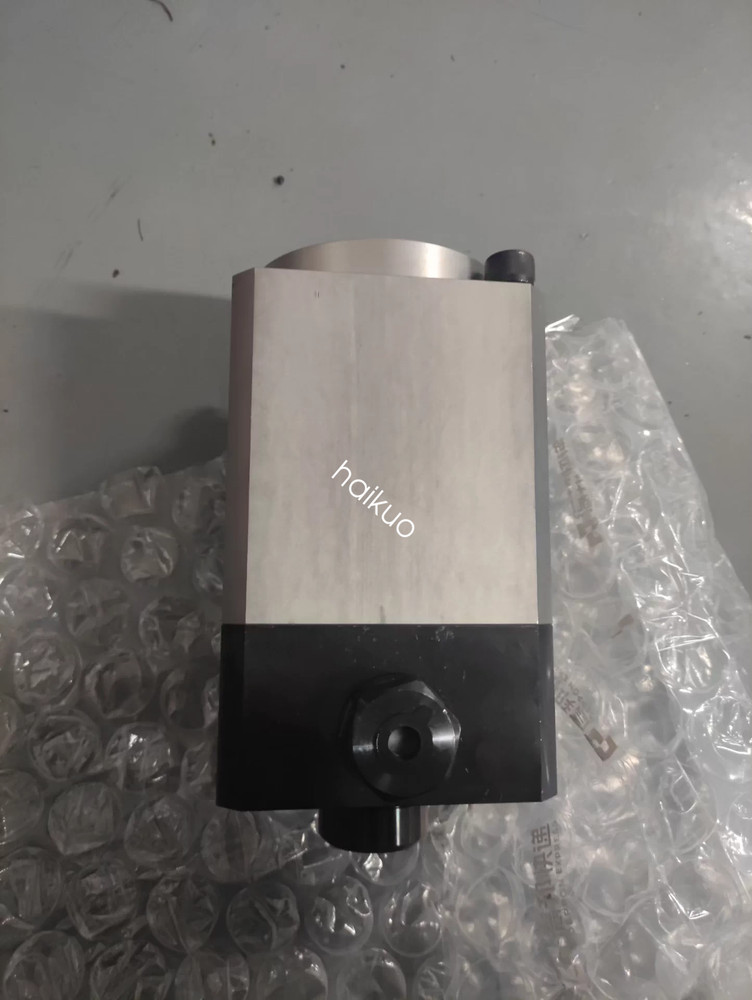 1PCS KOSMEK pump AC5001-0  new By DHL or FedEX