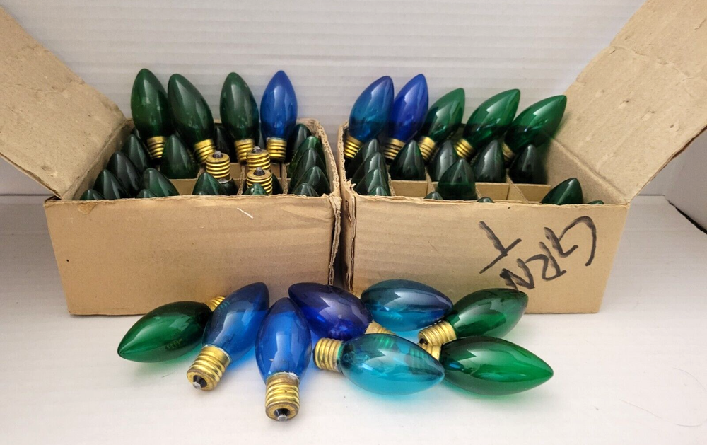 Bi-Mart 74 C9 Outdoor Christmas Light Bulbs Transparent Green and Blue