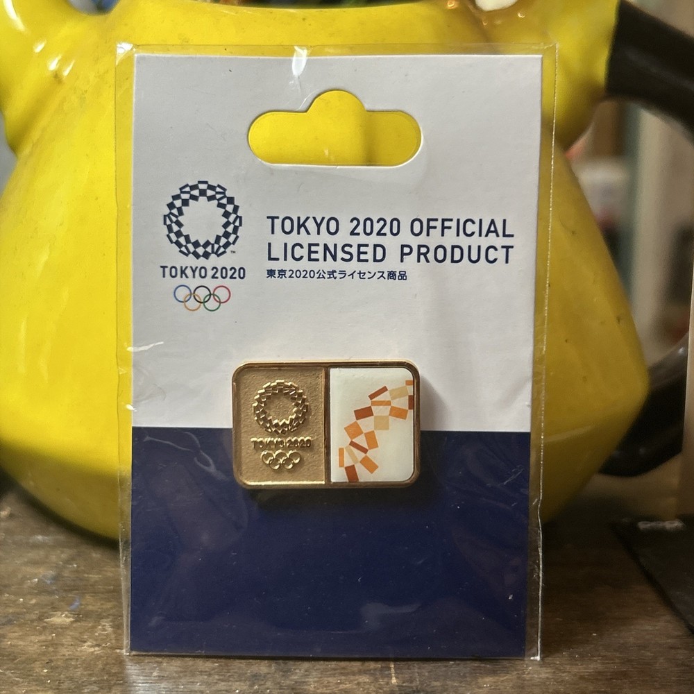 Tokyo Olympic Emblem Rectangle Indigo Blue Gold Pin Badge Cropping 2020 Official