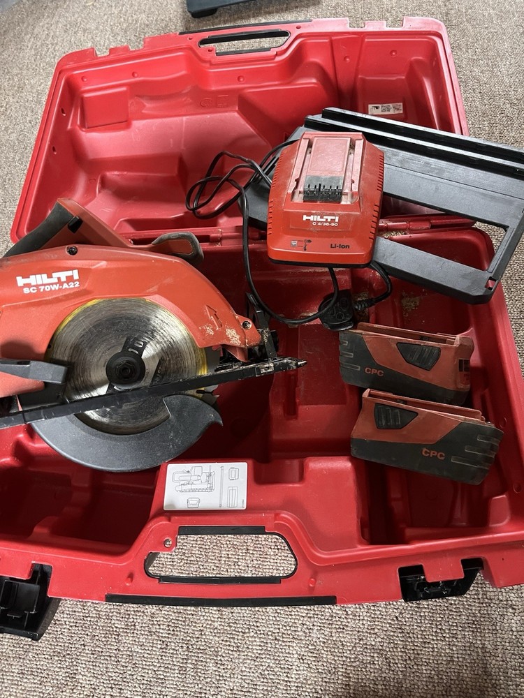 HILTI SC 70W A22 Cordless Circular Saw 22v with 2 Batteries, Case & Charger Used